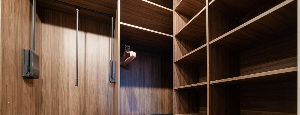 Custom Closet Installation Contractor in Worley ID